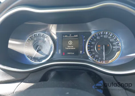 2015 Chrysler 200 Limited z USA, uszkodzony, nr VIN 1C3CCCAB0FN588262